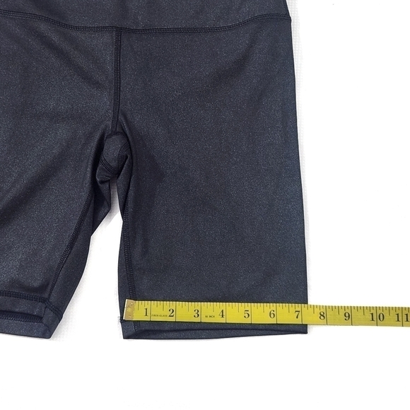 90 Degree Biker Shorts by Reflex - Picture 4 of 6